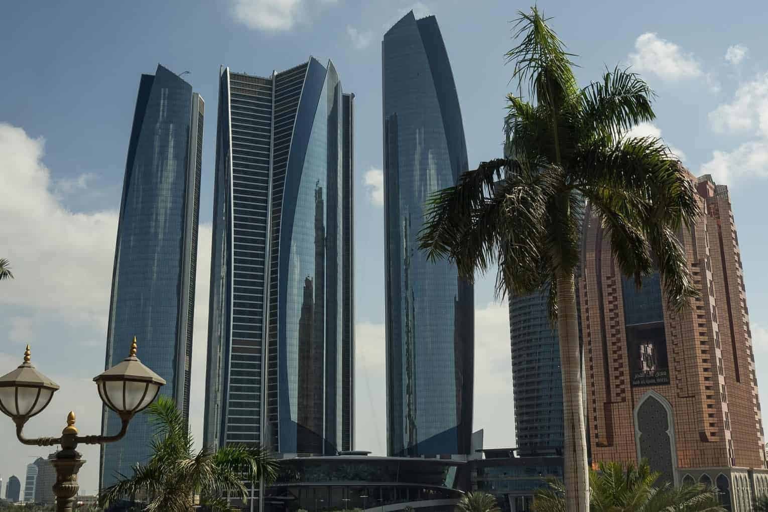 E-Commerce Becomes the Growth Engine in the UAE and Saudi Arabia Markets